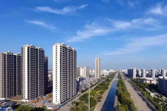 边境小城中的理财新篇章 边境小城的理财公司