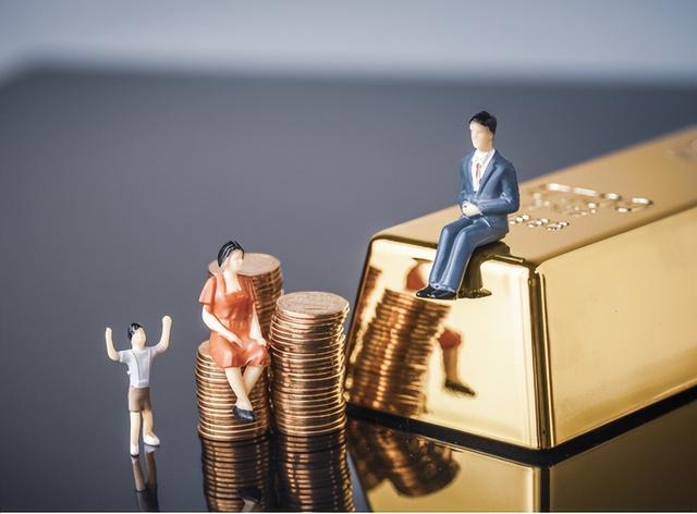 个人理财业务，现代金融的智慧之选 如何看待个人理财业务
