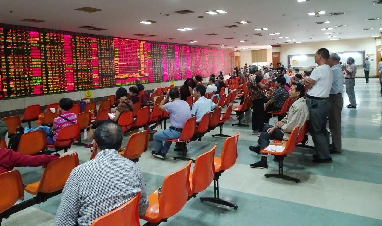 揭秘投资市场，哪只基金属于纯券商？哪只基金属于纯券商
